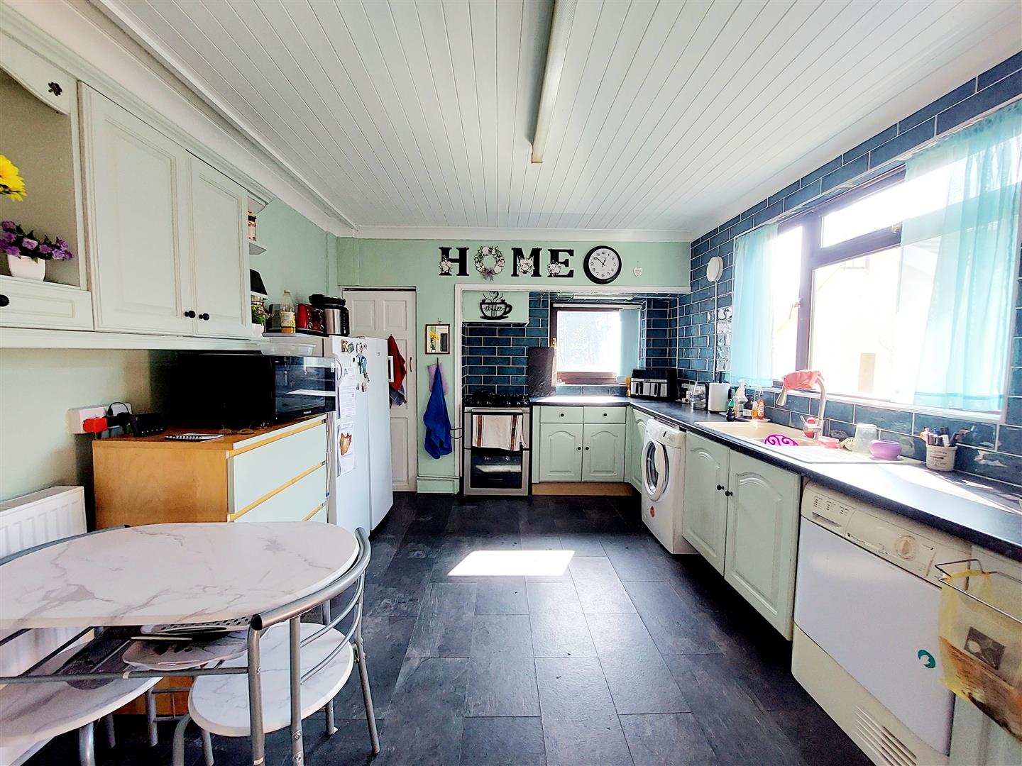 Castle Street, Loughor, Swansea, SA4 6TS